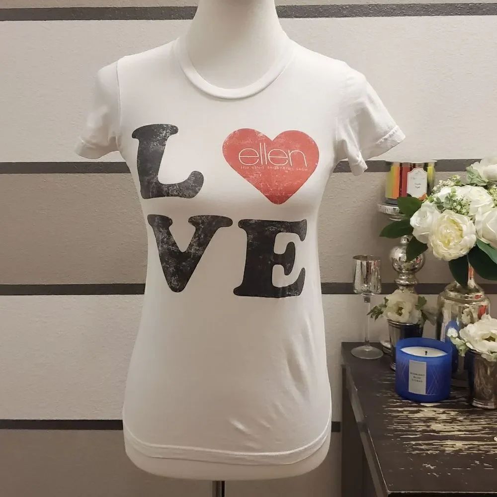 American Apparel LOVE-Ellen Degeneres Tee Sz S
